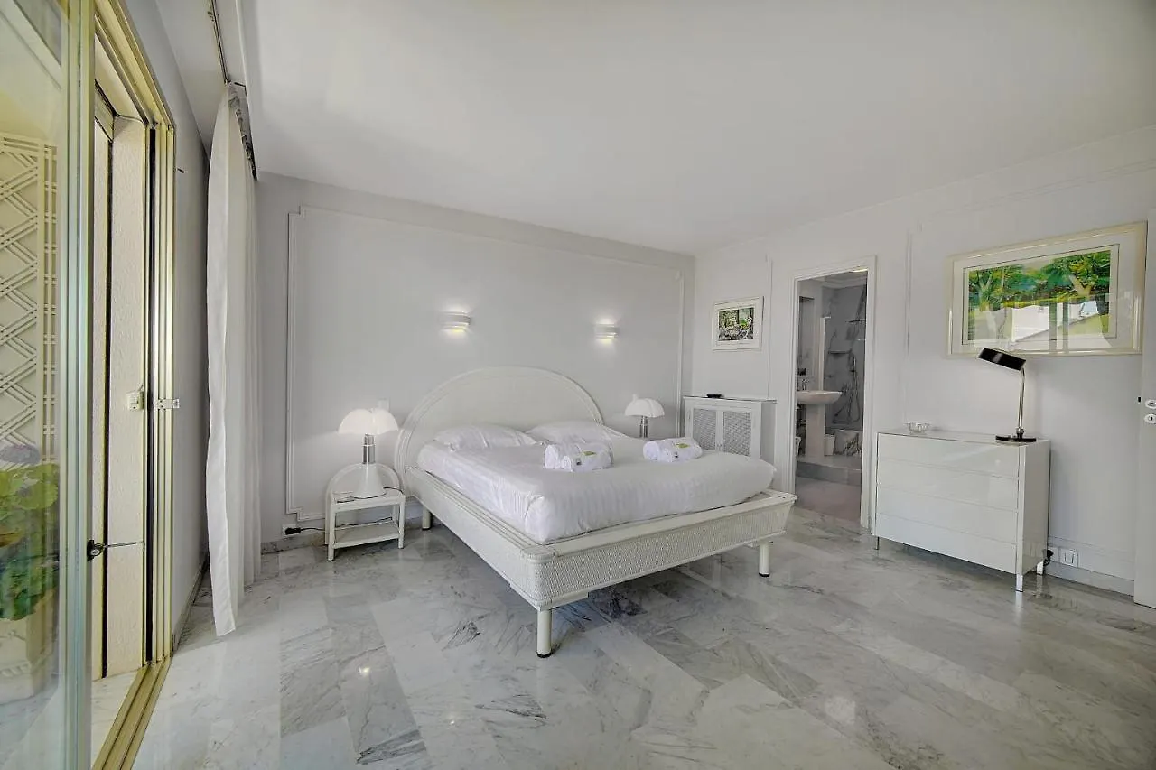 Immogroom- Huge Terrace - Panoramic Sea View - 1Min From Beach Cannes Apartment